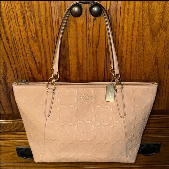 Coach Embossed Tote and Wallet - Picture 12 of 12